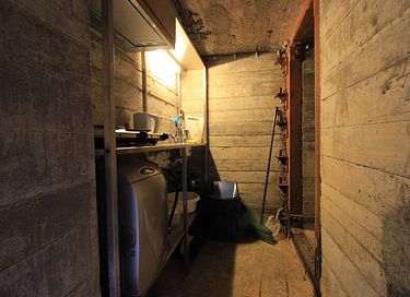 Sleep in a real Bunker - 10