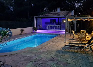Ruim vakantiehuis met privézwembad - 3