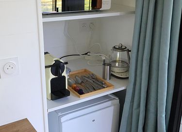 Floating Tiny House in the Champagne region - 11