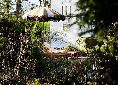 Design villa met grote bostuin in Limburg - 9