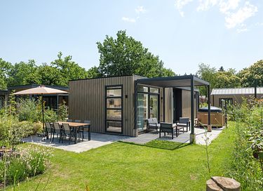 Luxury holiday home with private hot tub
