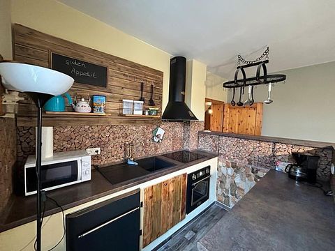 Sfeervol Vakantiehuis met Wellness  - 4