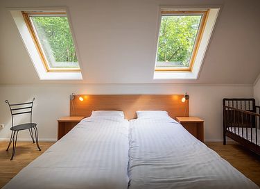 10-person bungalow with private sauna - 10