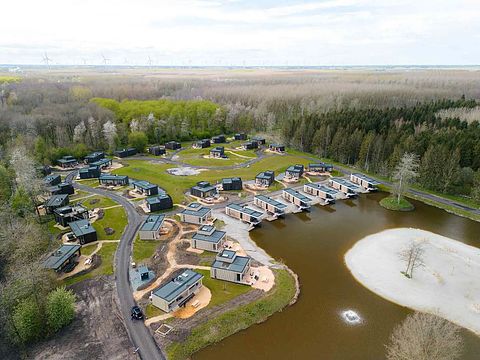 Lodge met eigen hottub in Flevoland - 4