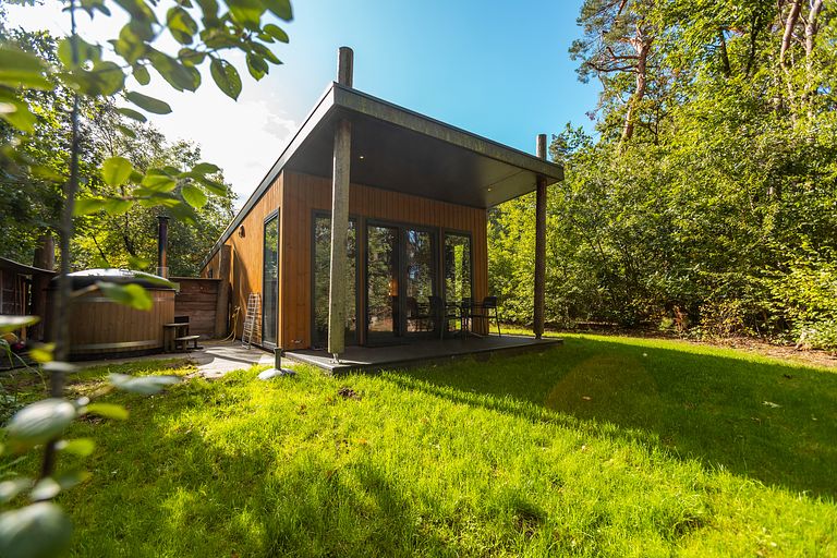 Chalet pour 2 personnes dans la forêt avec bain à remous et sauna - 1
