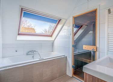 Ruim en sfeervol vakantiehuis op Texel  - 15
