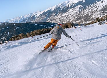 Chalet met prachtig uitzicht op de Alpen - 16