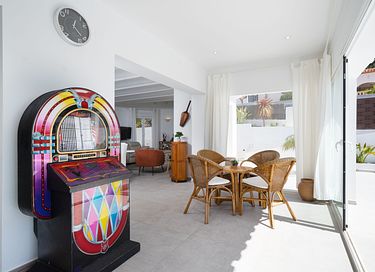 Groepsaccommodatie met prachtig uitzicht 10p - 35