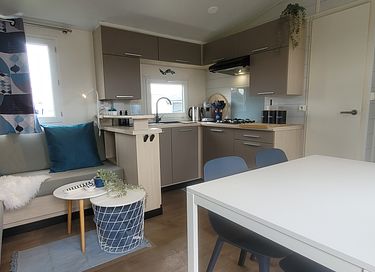 Logement de vacances avec jacuzzi au bord de l'eau - 7