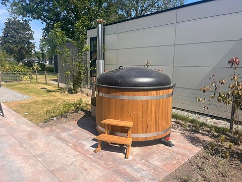 Modern ingericht chalet met hottub  - 3