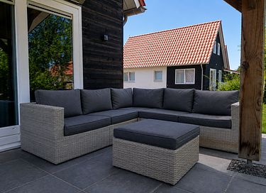 Spacious family home with a terrace in Zeeland - 2