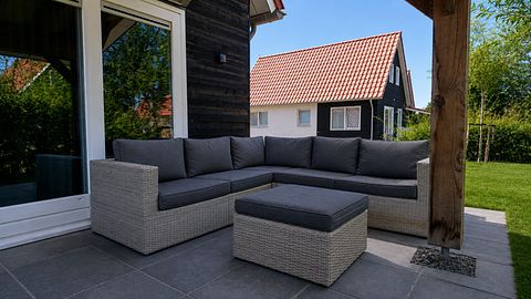 Spacious family home with a terrace in Zeeland - 2
