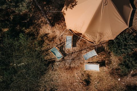 Ruime safaritent (4 pers) op te gekke camping - 4