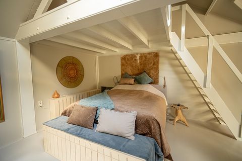 Nature cottage with private sauna in Laren - 5
