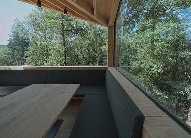 A unique overnight stay among the trees - 4