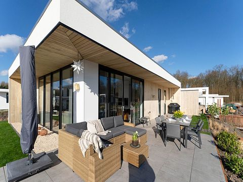 Logement de vacances moderne au bord de l'eau - 2