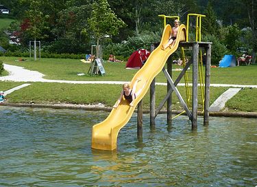 Vakantiehuis aan een meer in de bergen - 32