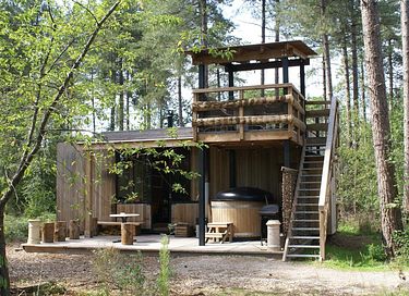 Maison unique dans la forêt avec bain à remous - 2