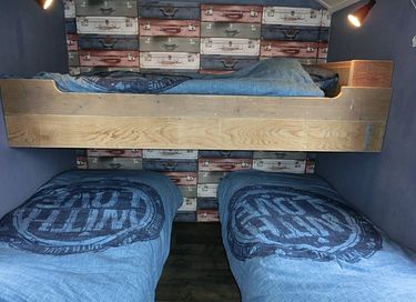 Stoere pipowagen op een gezellige camping - 2