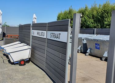 Houseboat (max 4 pers) in harbor Lelystad - 17