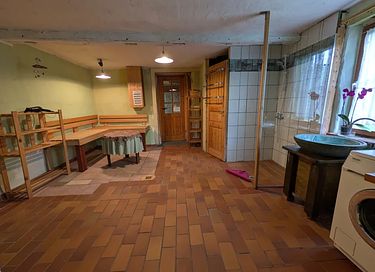 Séjour spacieux dans une grange en bois avec cinéma - 13