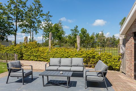 Groot en luxe vakantiehuis in Zeeland - 4