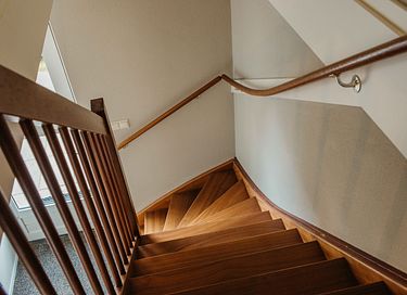 Haus mit Anlegestelle an einem friesischen See - 16