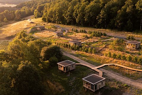 A charming place to stay surrounded by nature - 2