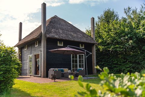 Overnacht in een hooiberg met wellness! - 2