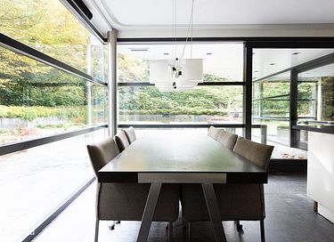 Moderne Waldvilla mit Jacuzzi und großem Garten - 5