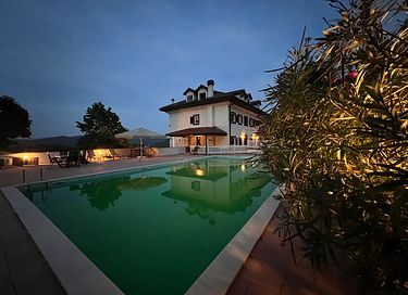Hébergement de luxe pour groupes avec piscine privée (20p) - 39