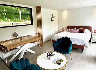 Floating Tiny House in the Champagne region - 8