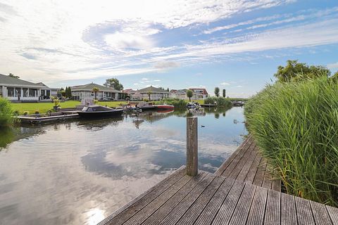 Logement de vacances de luxe avec embarcadère - 2