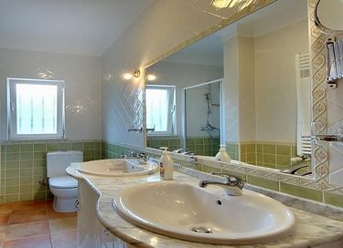 Luxe groepsaccommodatie met zwembad - 17