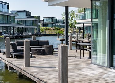 Villa aan het water in Zeeland - 2
