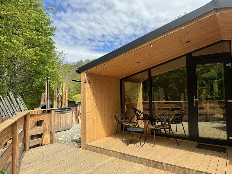 Romantisch chalet met Scandinavisch bad - 1