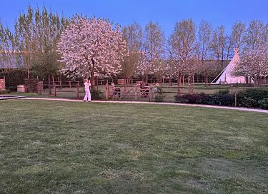 Cozy teepee for unique overnight stay - 11