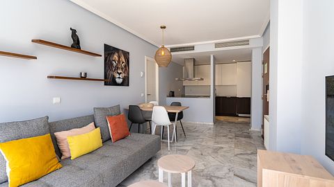 Luxury apartment with sea view on the beach - 4