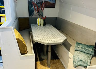 Sleeping on an IJsselmeer cutter in Den Bosch - 14
