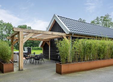 Luxe kapschuur in Friese natuur met jacuzzi - 18