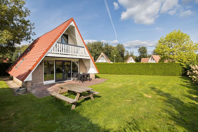 A Lovely Holiday Home in the Drenthe Countryside - 1