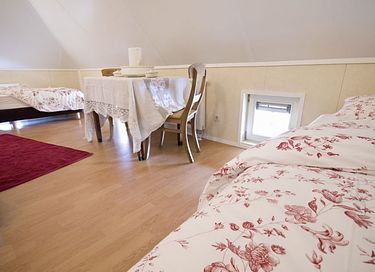 Dormir dans 2 chalets en meule de foin pour 10 personnes - 10