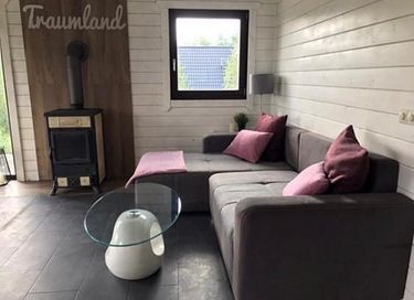 Vakantiehuis met uitzicht op een meer - 8