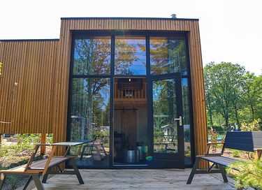 tiny house avec terrasse et foyer - 9