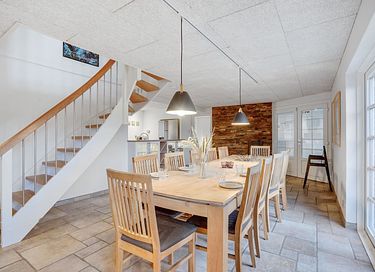 Vakantiehuis met zwembad en bubbelbad - 25