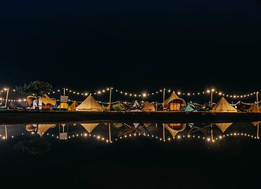 Uniek kamperen op Festival-achtige glamping  - 3