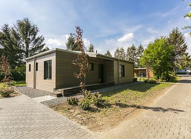 Modern holiday home (4p) with sunny terrace - 12