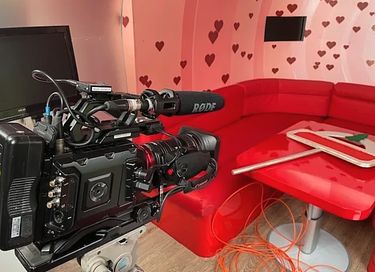 Slapen in de 'All You Need Is Love caravan' - 10
