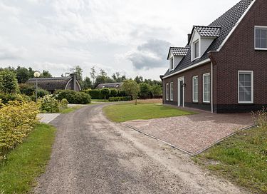 Ruime 6-persoons vakantiewoning in de natuur - 17