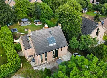 Freistehender Bungalow mit Whirlpool und Pizzaofen - 2